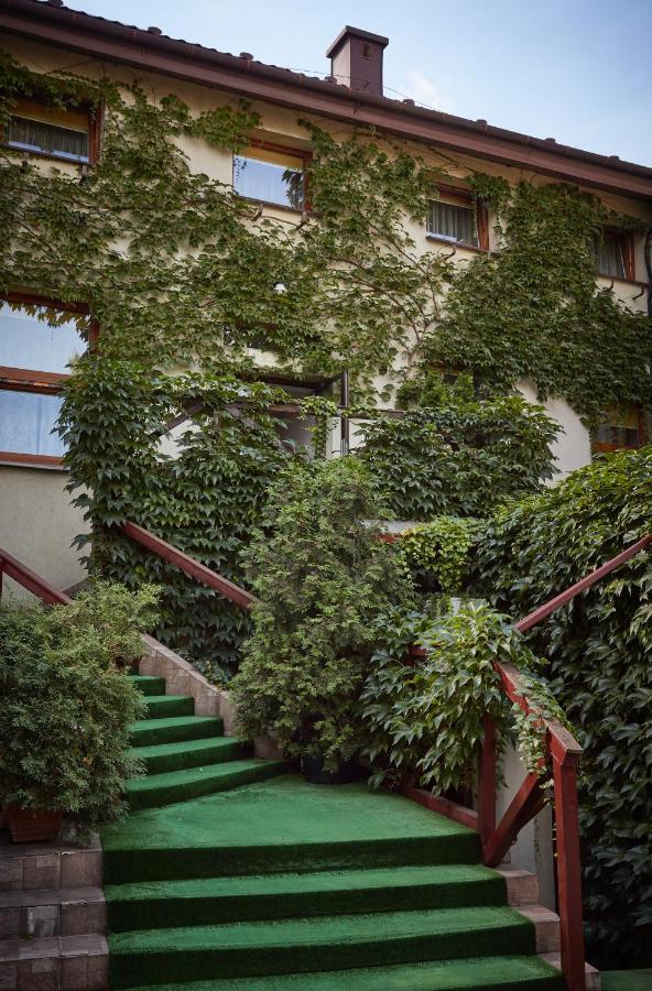 Готель Batory Annex Краків Екстер'єр фото